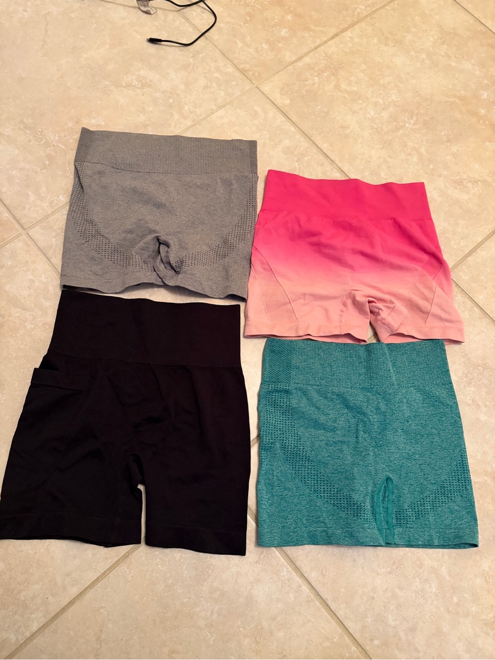 Assorted High-Waist Seamless shorts set of 4  - Gray, Pink Ombre, Black, Teal